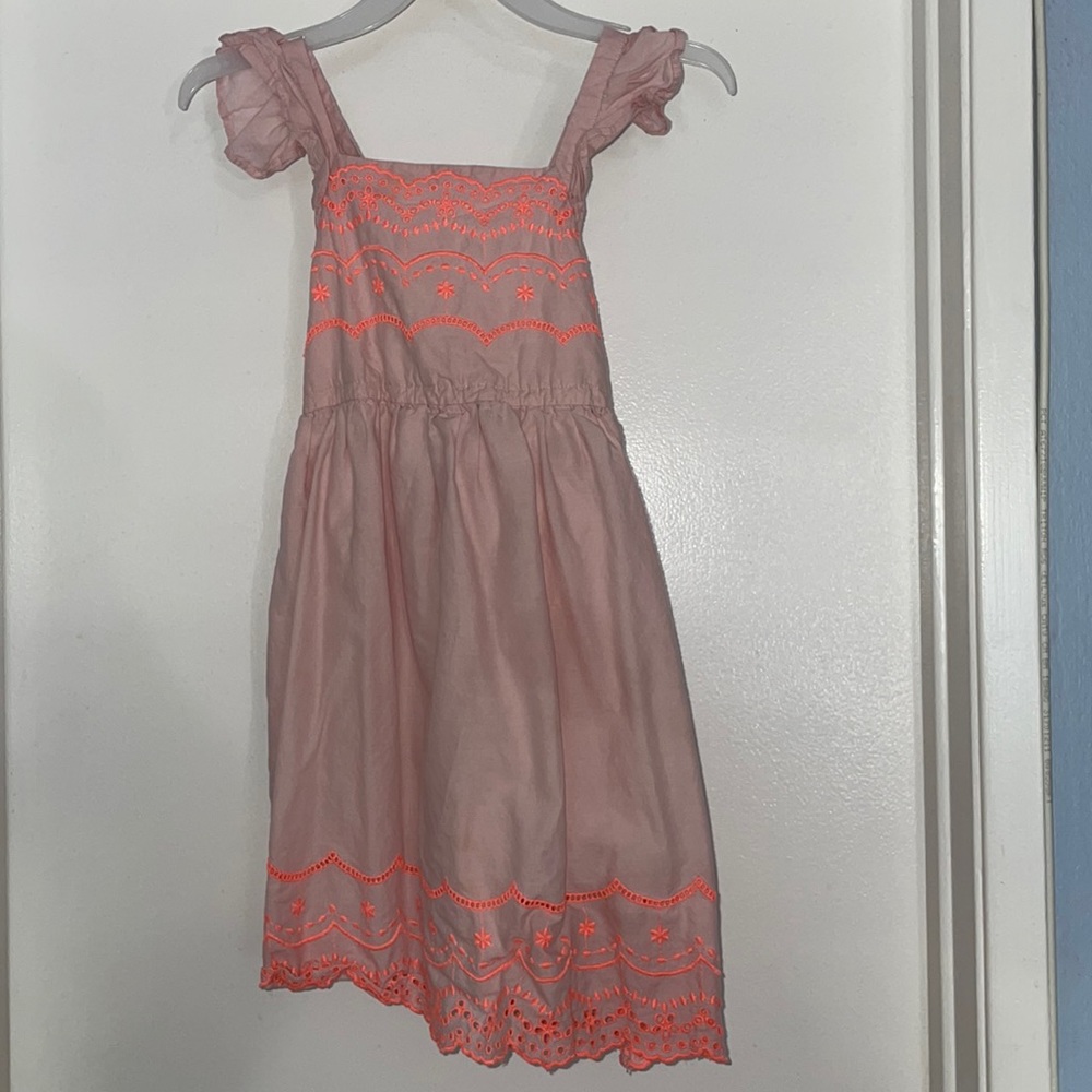 Cute Little Girl’s Sun Dress. Size S (6/6X).